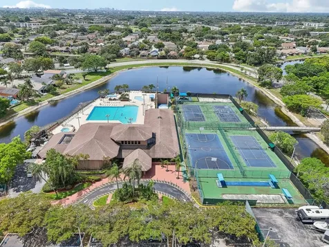 3620 NW 20th Street Coconut Creek FL 33066