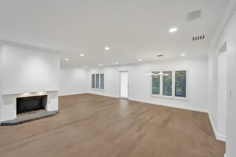 2510 NE 47th Street Fort Lauderdale FL 33308