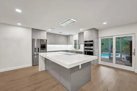 2510 NE 47th Street Fort Lauderdale FL 33308