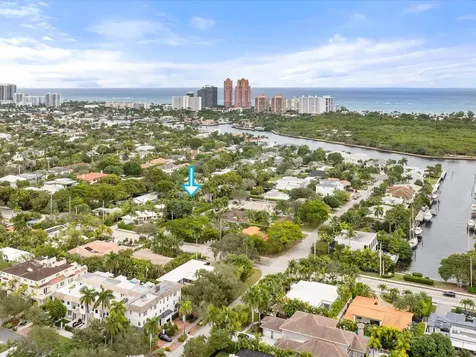 2711 NE 19th Street Fort Lauderdale FL 33305
