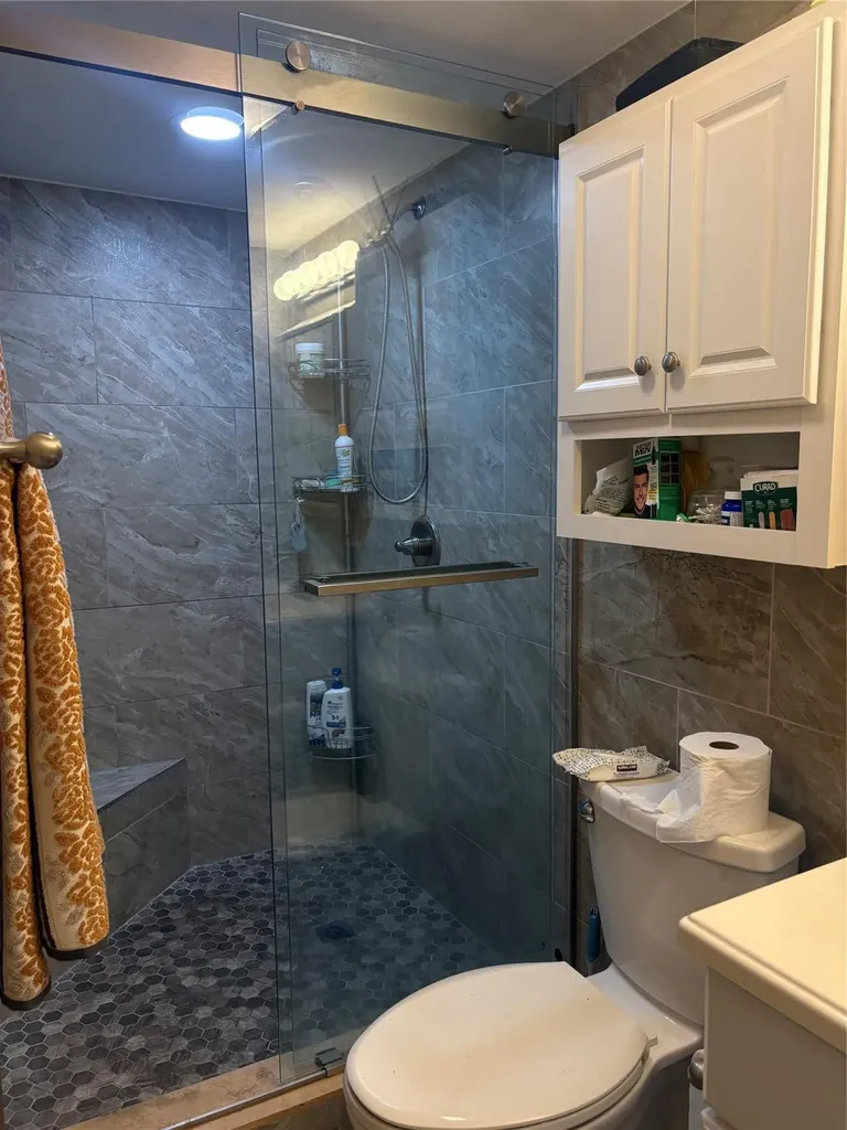 211 N Oakridge Deerfield Beach FL 33442