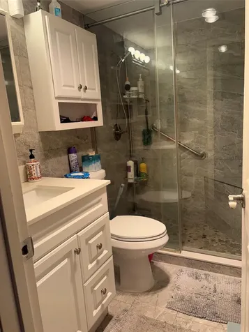 211 N Oakridge Deerfield Beach FL 33442