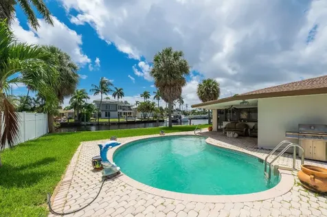 2200 SE 8th Street Pompano Beach FL 33062
