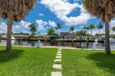 2200 SE 8th Street Pompano Beach FL 33062
