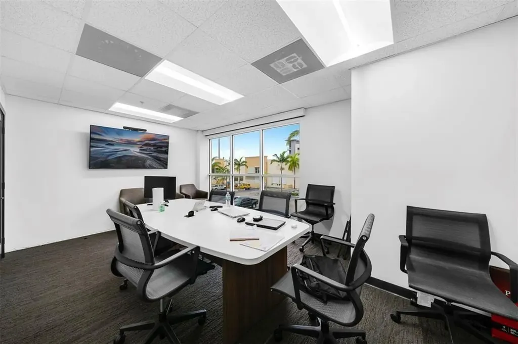 3530 NW 115th Avenue Doral FL 33178