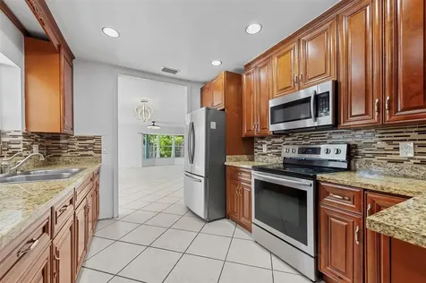 3504 NW 84th Terrace Coral Springs FL 33065