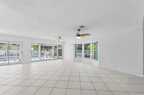 3504 NW 84th Terrace Coral Springs FL 33065