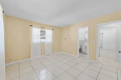 3504 NW 84th Terrace Coral Springs FL 33065