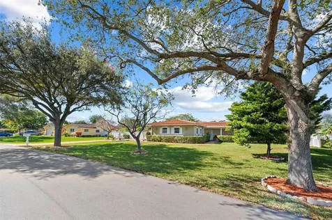 3504 NW 84th Terrace Coral Springs FL 33065