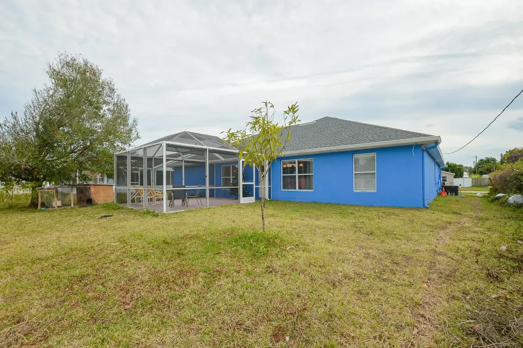 117 NE Jettie Terrace Port St Lucie FL 34983