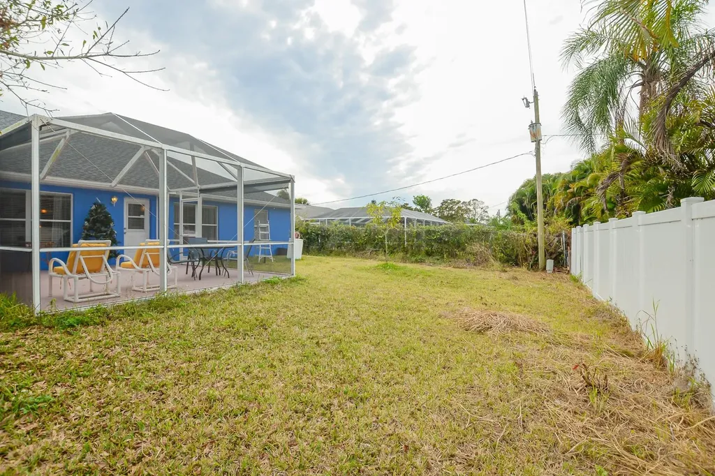 117 NE Jettie Terrace Port St Lucie FL 34983