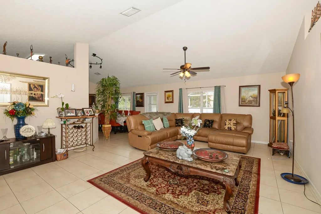 117 NE Jettie Terrace Port St Lucie FL 34983