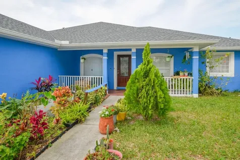 117 NE Jettie Terrace Port St Lucie FL 34983