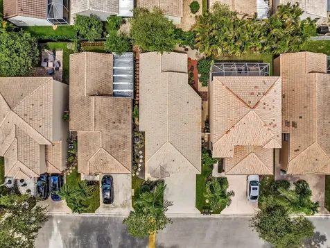 5843 Eagle Cay Terrace Coconut Creek FL 33073