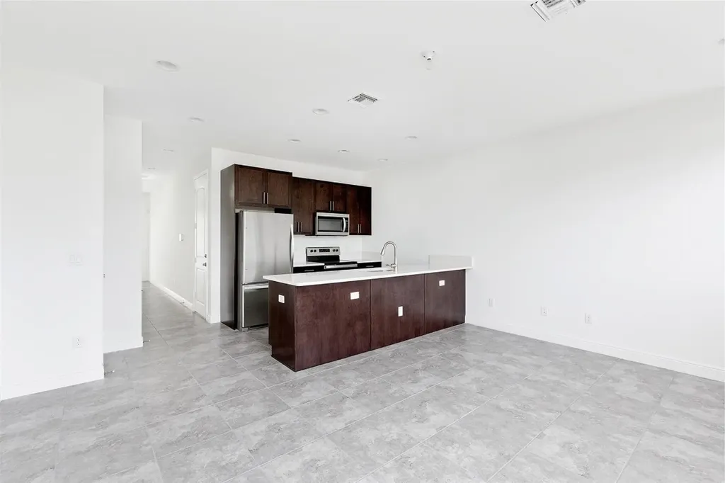 6937 Pines Circle Coconut Creek FL 33073