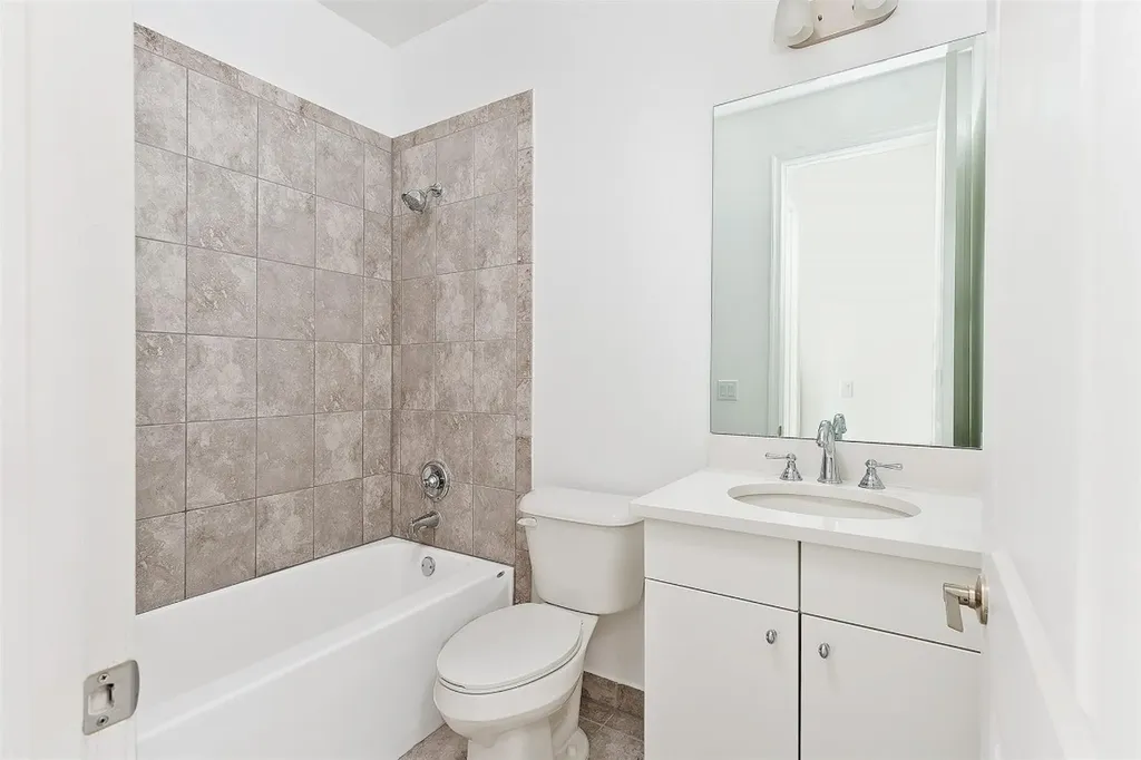 6937 Pines Circle Coconut Creek FL 33073