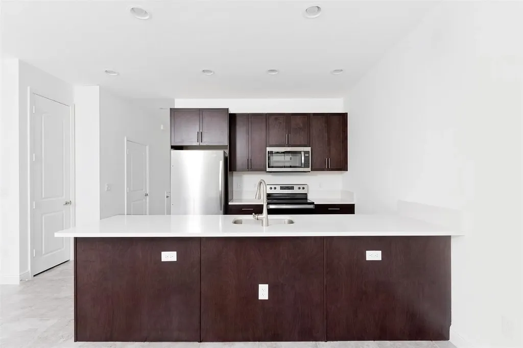 6937 Pines Circle Coconut Creek FL 33073