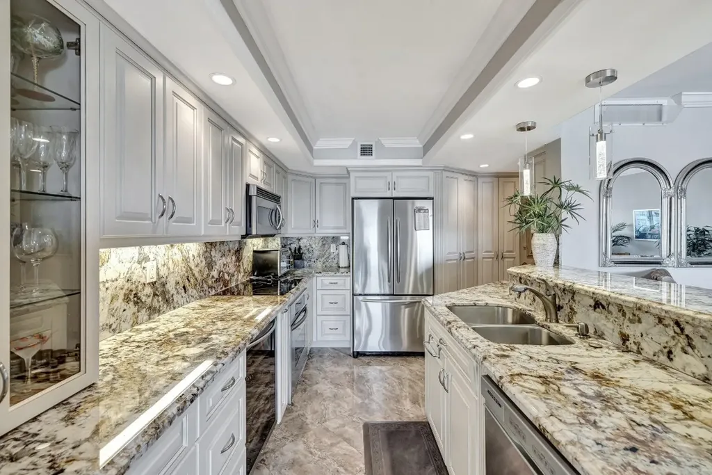 2100 S Ocean Drive Fort Lauderdale FL 33316