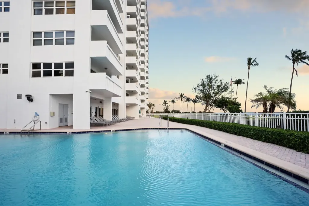 2100 S Ocean Drive Fort Lauderdale FL 33316