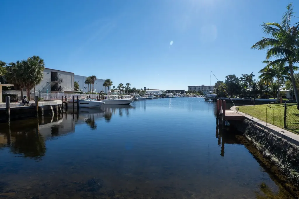 1965 SE 5th Court Pompano Beach FL 33060