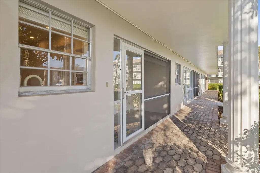1965 SE 5th Court Pompano Beach FL 33060