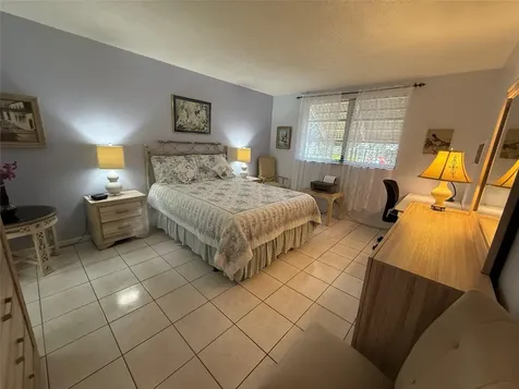 2901 NW 46th Avenue Lauderdale Lakes FL 33313