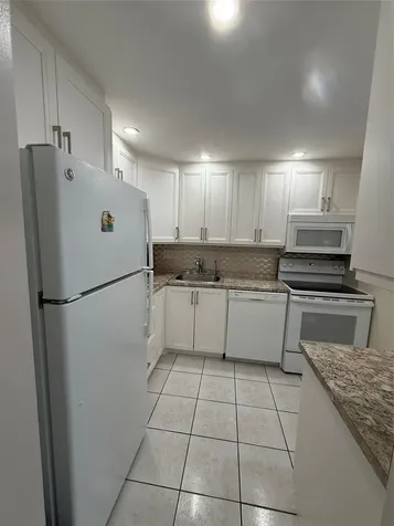 2901 NW 46th Avenue Lauderdale Lakes FL 33313