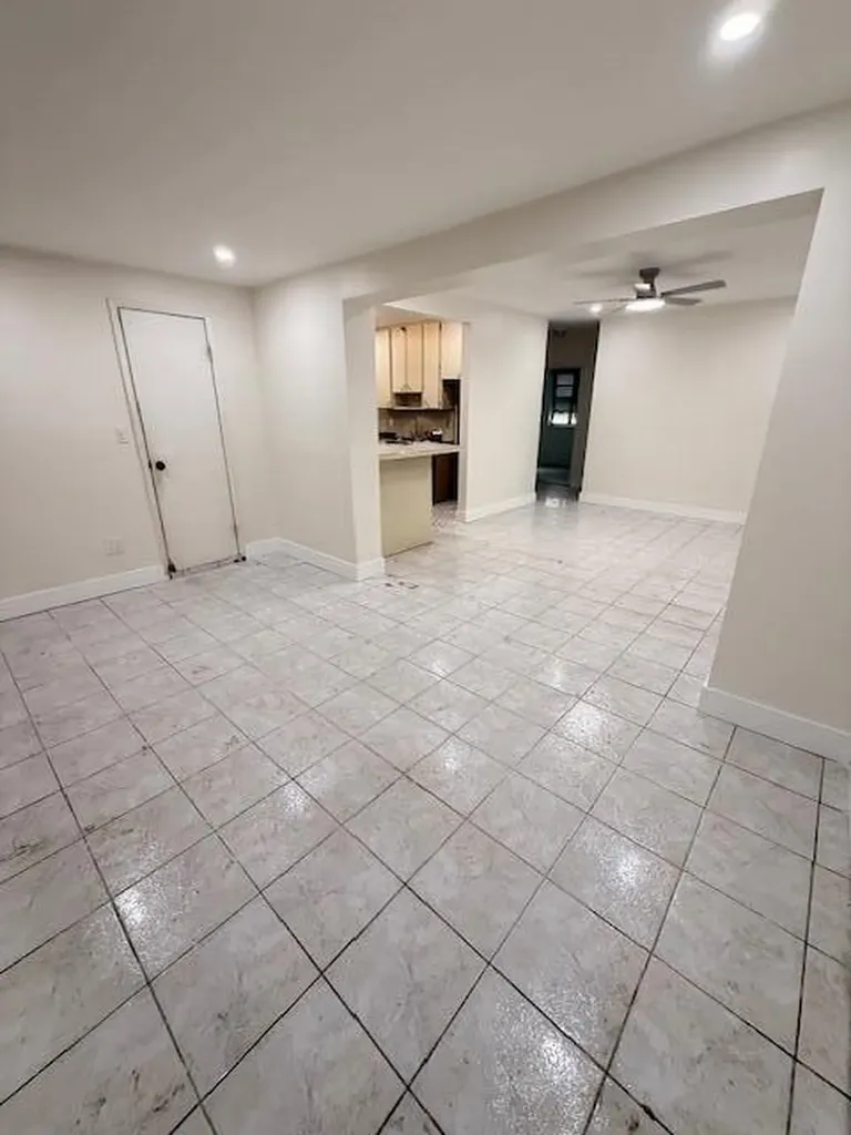 6309 Hayes Street Hollywood FL 33024