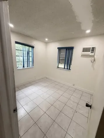 6309 Hayes Street Hollywood FL 33024