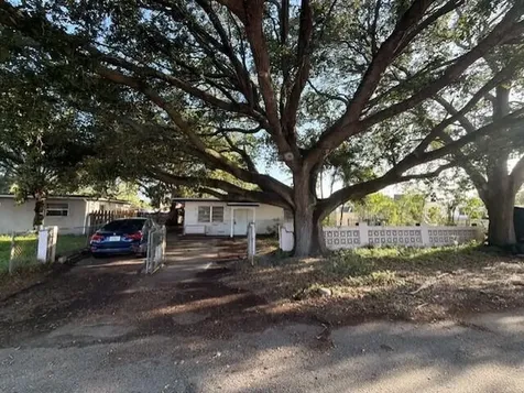 6309 Hayes Street Hollywood FL 33024