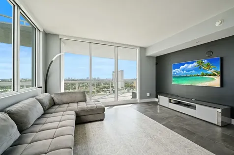 315 NE 3rd Avenue Fort Lauderdale FL 33301