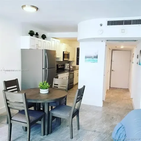 100 Lincoln Road Miami Beach FL 33139