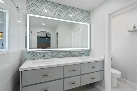 5450 NW 122nd Drive Coral Springs FL 33076