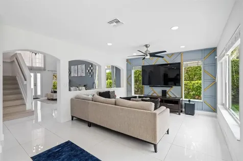 5450 NW 122nd Drive Coral Springs FL 33076