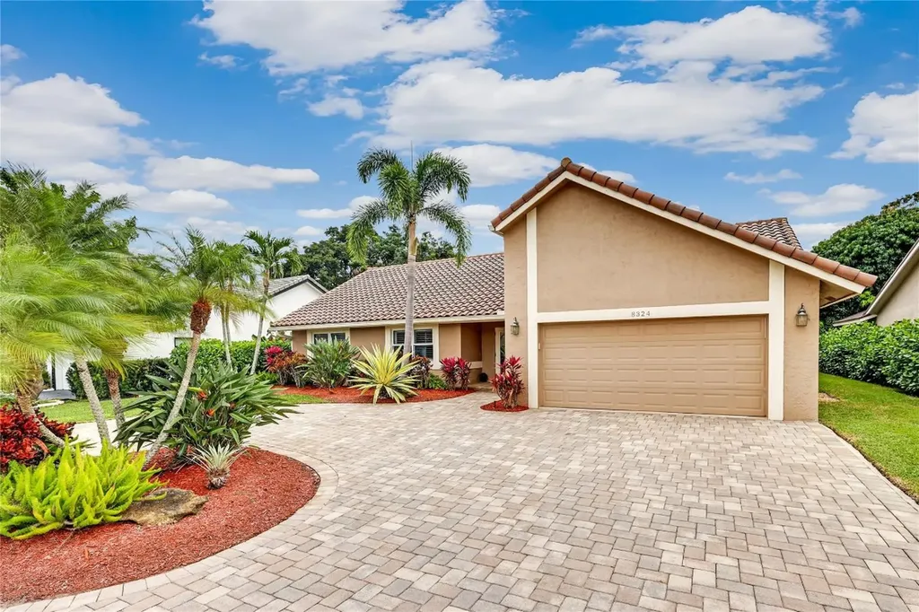 8324 NW 80th Street Tamarac FL 33321