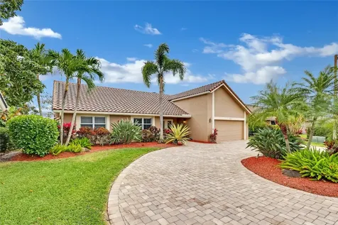8324 NW 80th Street Tamarac FL 33321