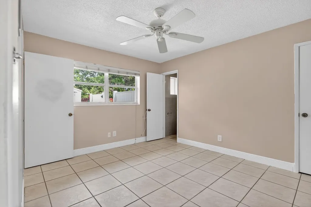 1701 NE 55th Street Fort Lauderdale FL 33334