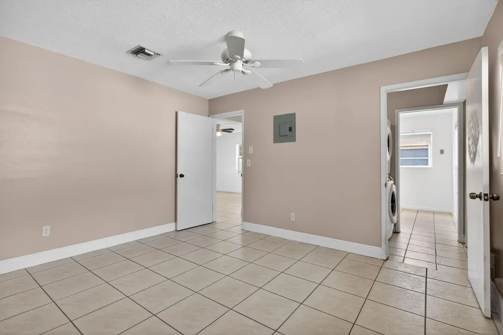 1701 NE 55th Street Fort Lauderdale FL 33334