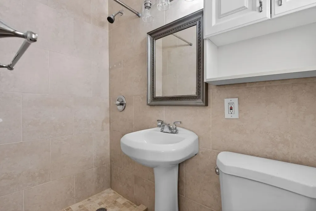 1701 NE 55th Street Fort Lauderdale FL 33334