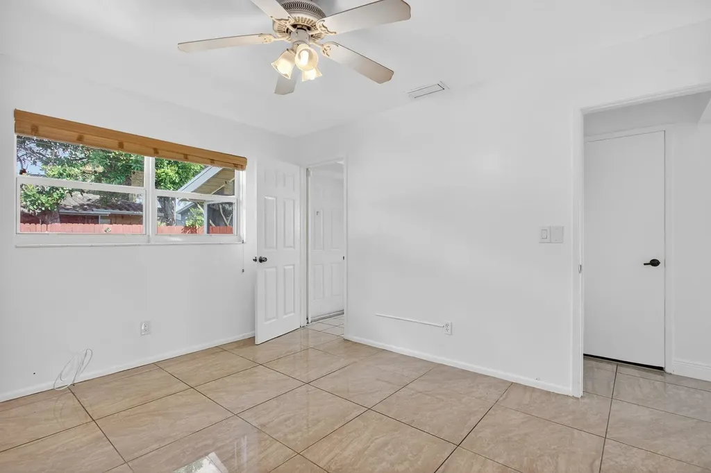 1701 NE 55th Street Fort Lauderdale FL 33334
