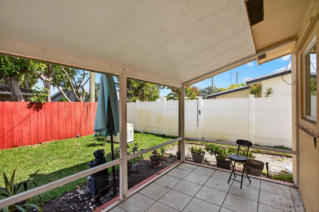 1701 NE 55th Street Fort Lauderdale FL 33334