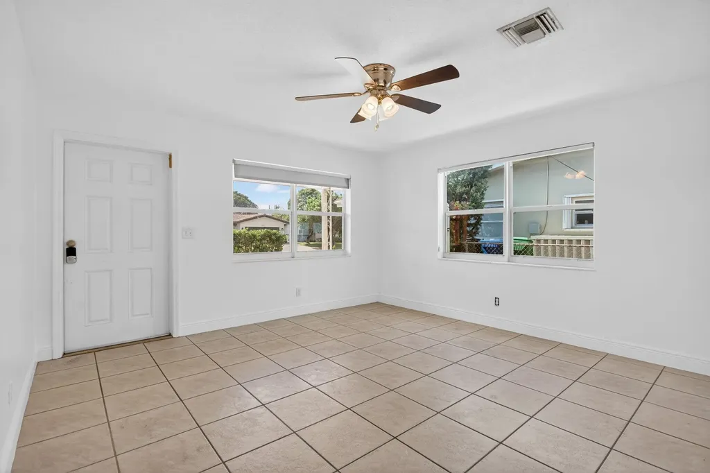 1701 NE 55th Street Fort Lauderdale FL 33334