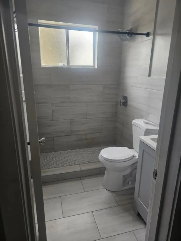 634 W 35th Street Hialeah FL 33012