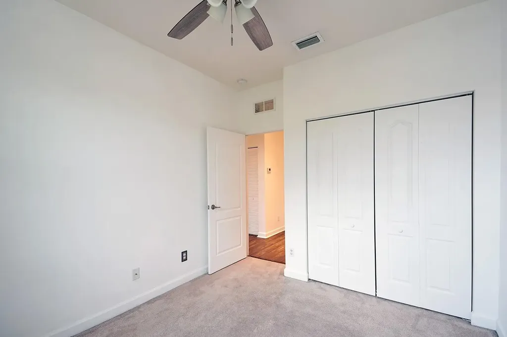 5045 Ellery Terrace West Palm Beach FL 33417
