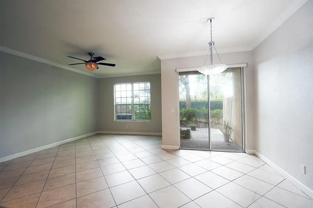 5045 Ellery Terrace West Palm Beach FL 33417