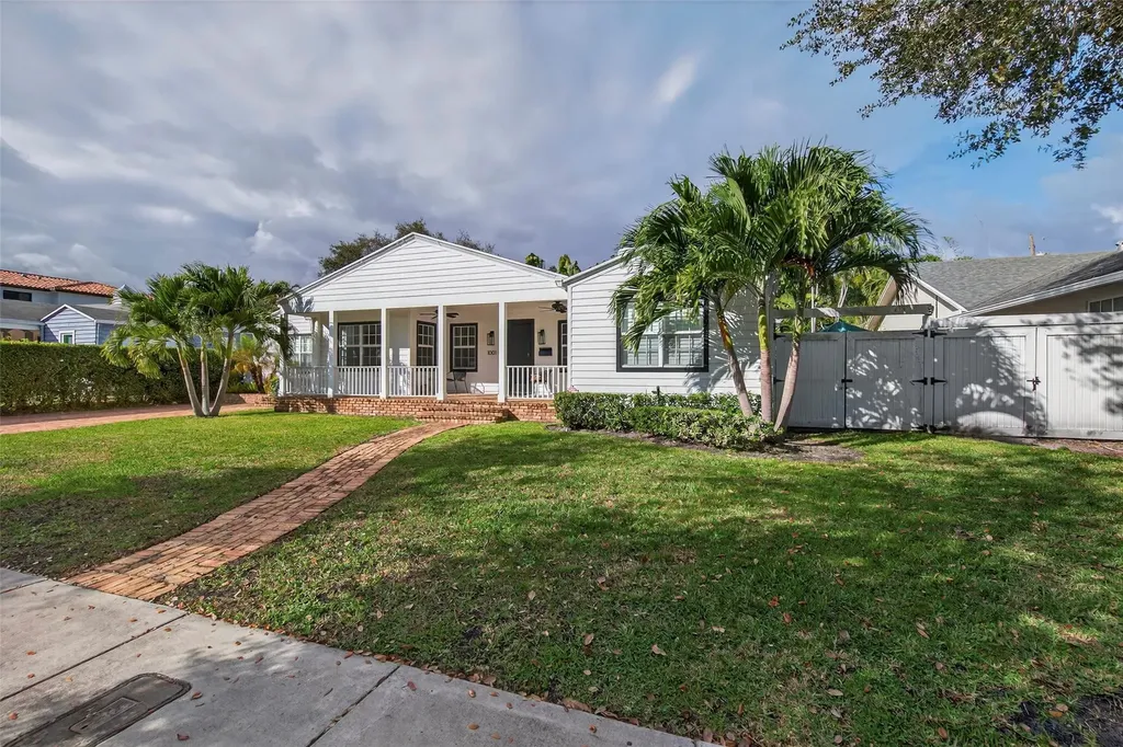 1001 SE 10th Street Fort Lauderdale FL 33316