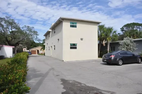 1216 NW 6th Court Fort Lauderdale FL 33311