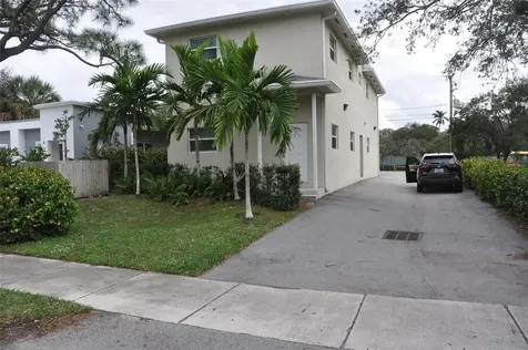1216 NW 6th Court Fort Lauderdale FL 33311