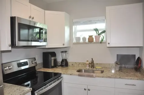1216 NW 6th Court Fort Lauderdale FL 33311