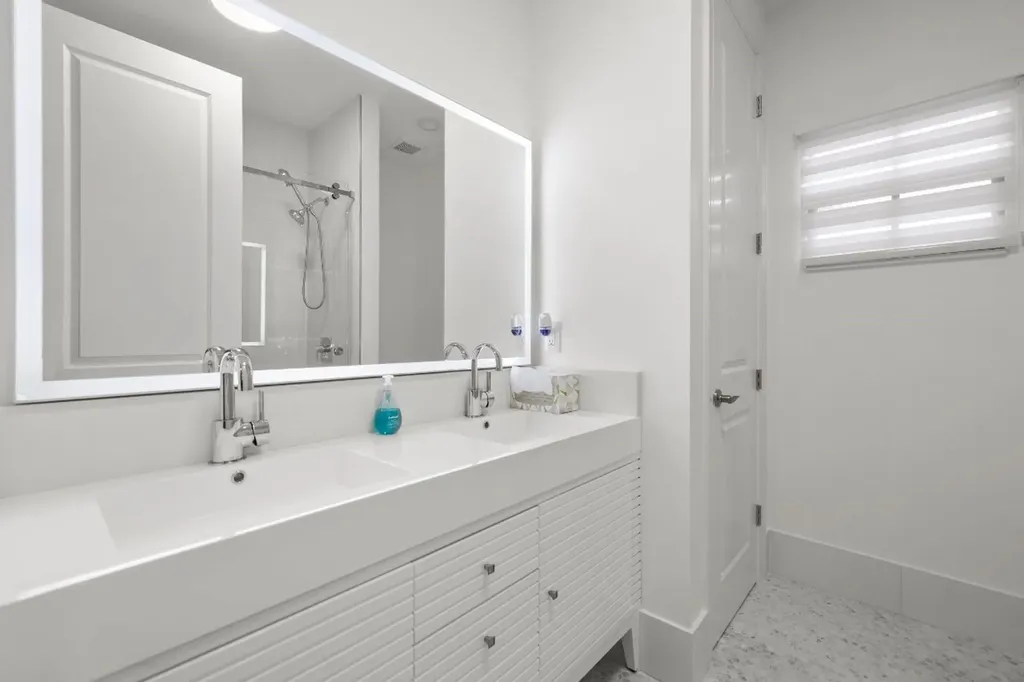 9850 Bay Leaf Court Parkland FL 33076